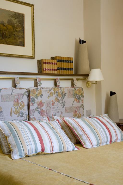 Hotel Le Viscos Saint-Savin  ห้อง รูปภาพ